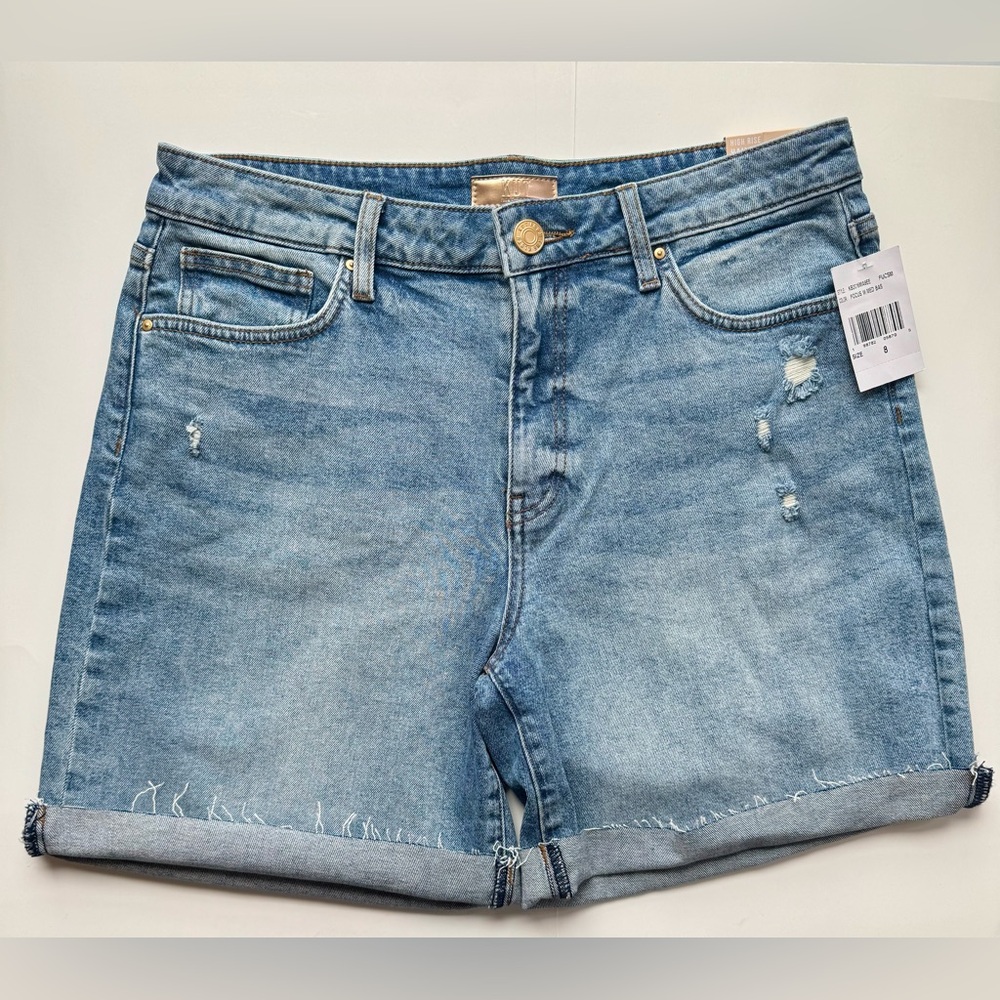Kut from the Kloth Hailey Bermuda Shorts - Picture 4 of 15